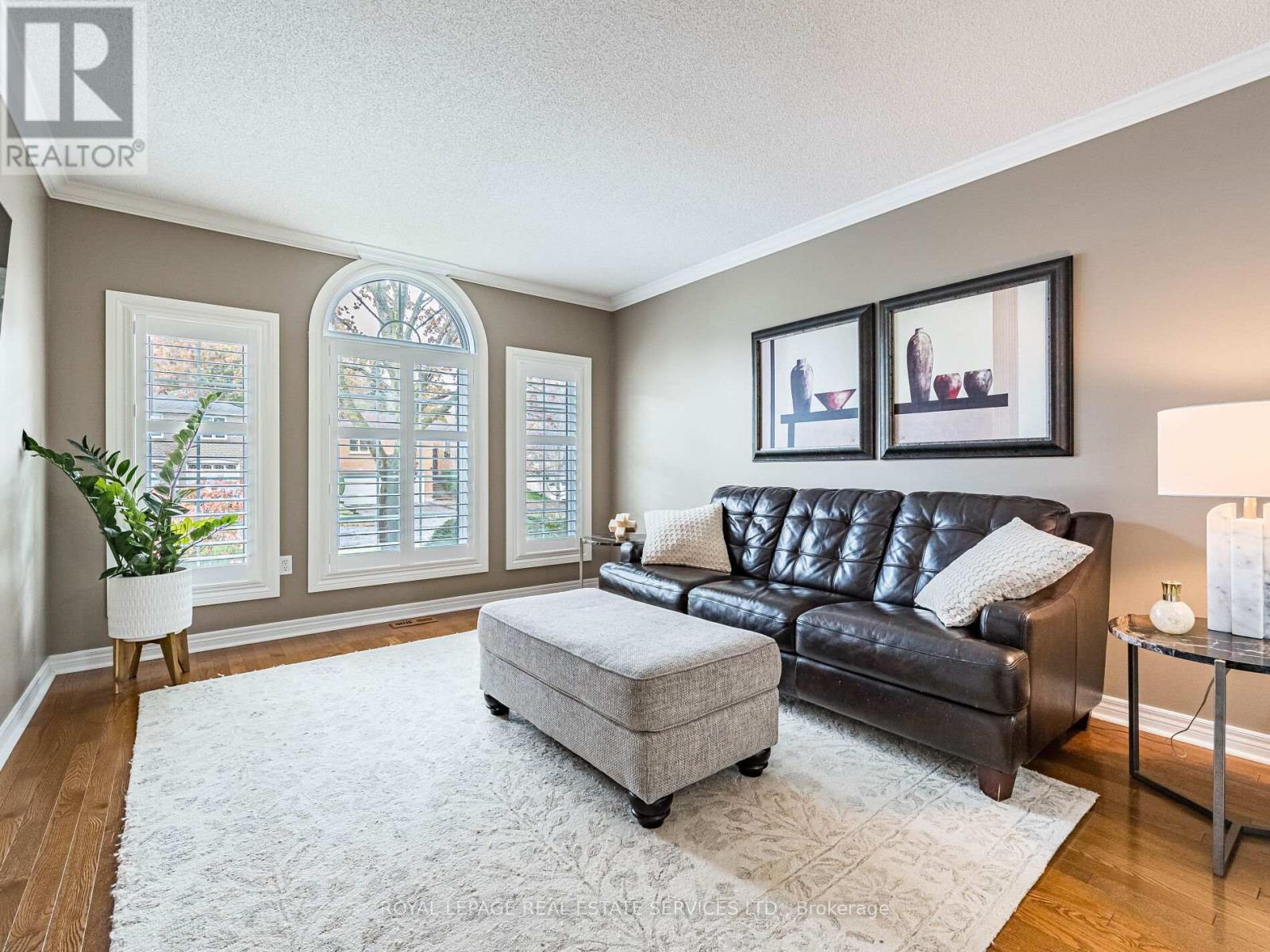 8 Macallister Court, Barrie, Ontario  L4N 7M6 - Photo 8 - S12550556