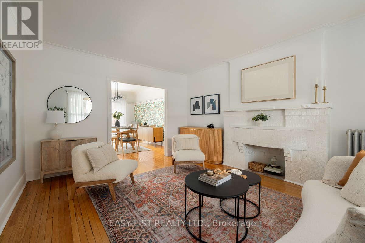 44 Parkdale Road, Toronto, Ontario  M6R 1E2 - Photo 18 - W12631076