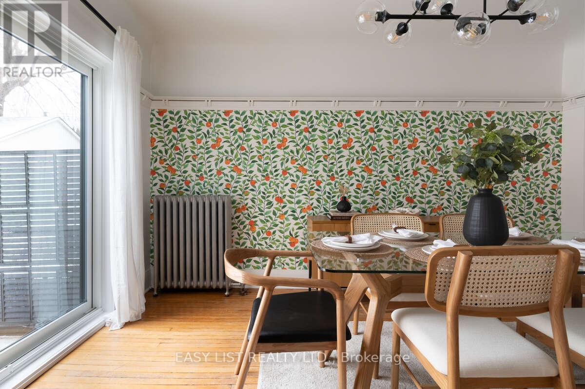 44 Parkdale Road, Toronto, Ontario  M6R 1E2 - Photo 14 - W12631076