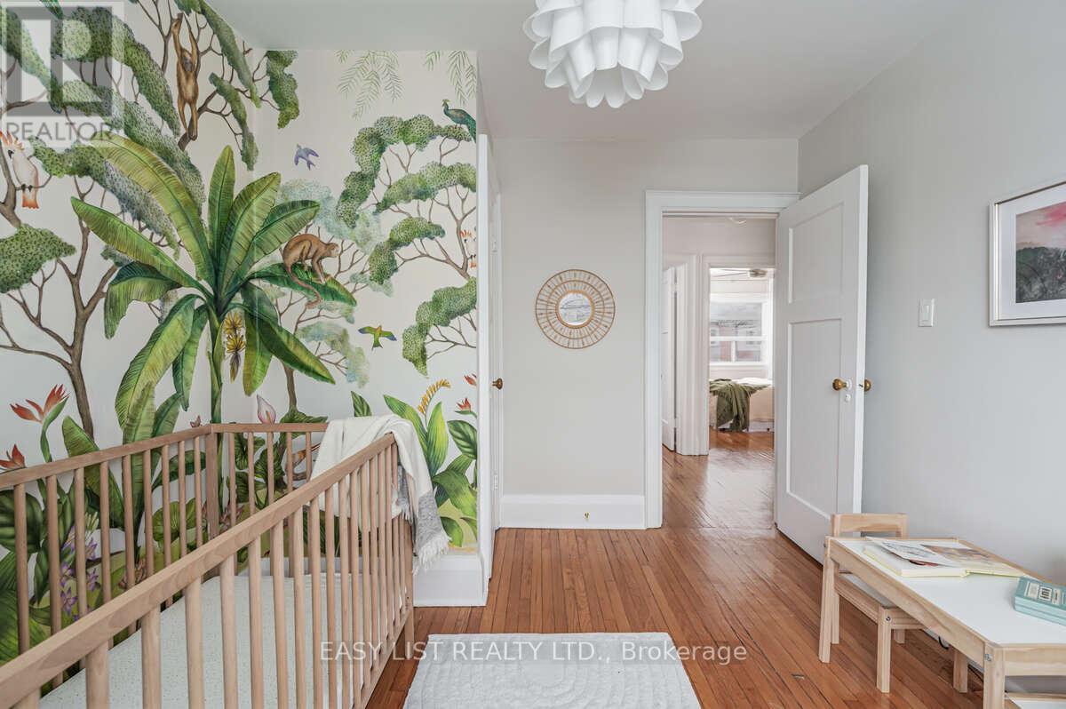 44 Parkdale Road, Toronto, Ontario  M6R 1E2 - Photo 23 - W12631076