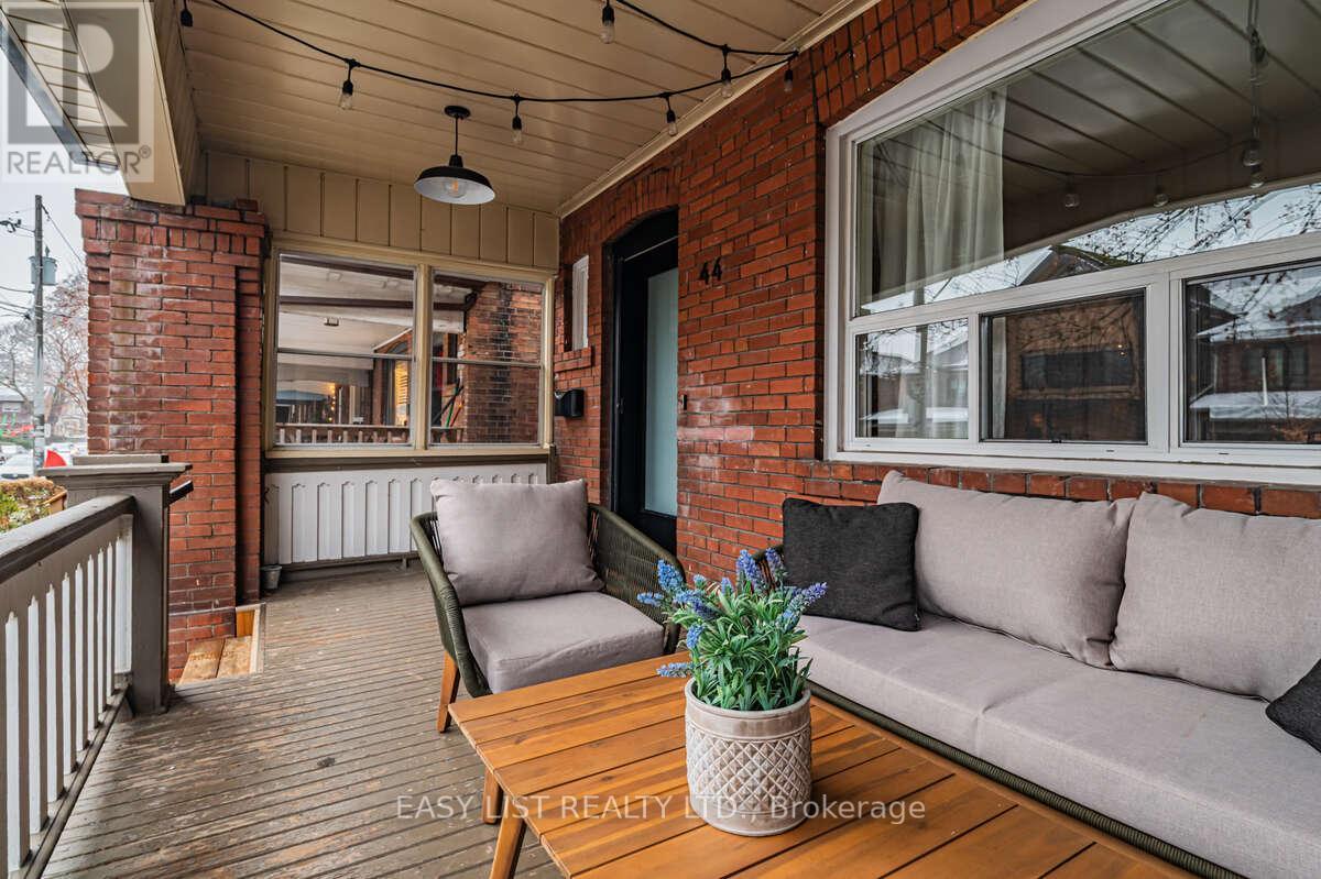 44 Parkdale Road, Toronto, Ontario  M6R 1E2 - Photo 4 - W12631076