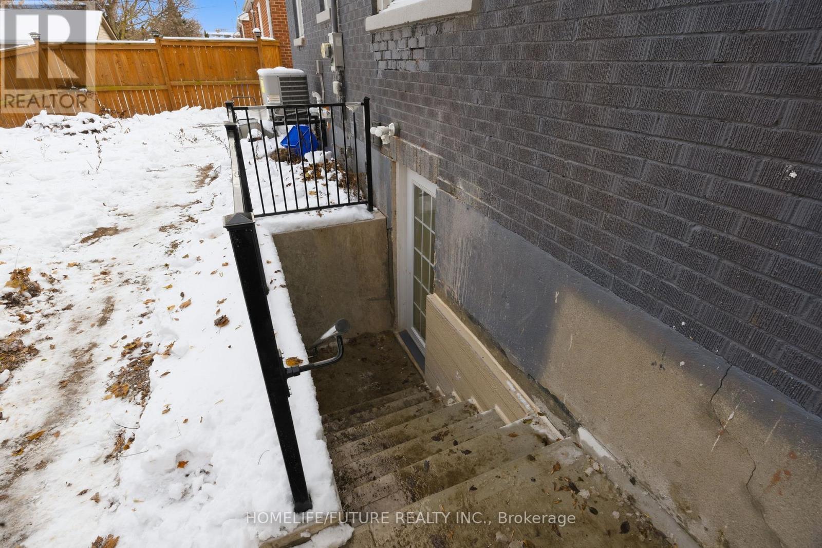 81 Admiral Road, Ajax, Ontario  L1S 2N8 - Photo 25 - E12634032