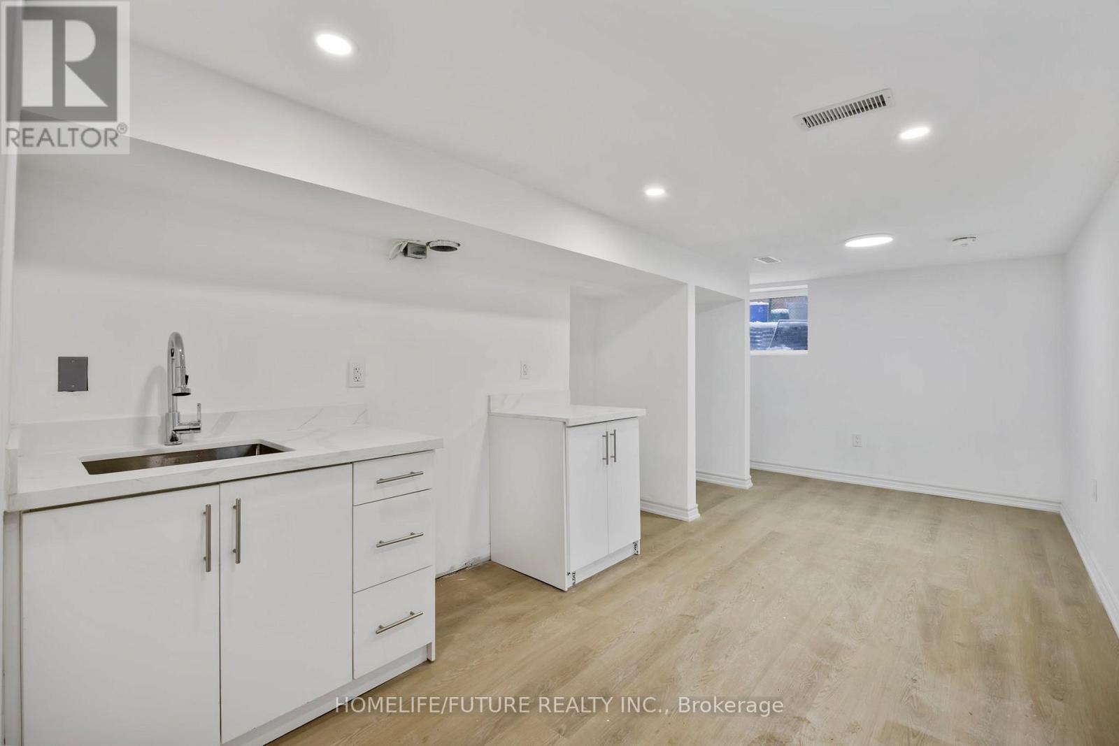 81 Admiral Road, Ajax, Ontario  L1S 2N8 - Photo 26 - E12634032