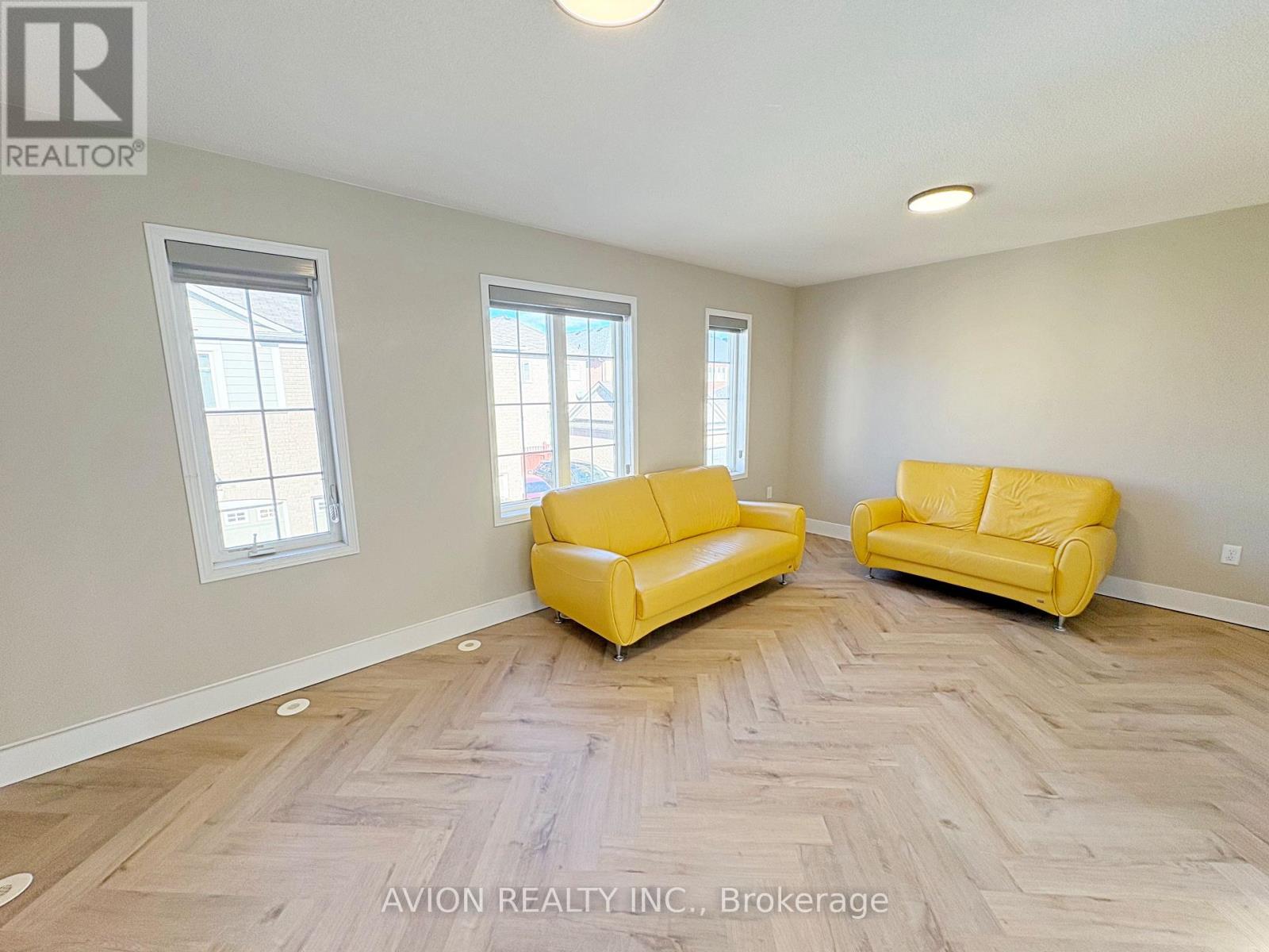 COACH H - 59 OAKMOOR LANE, Markham, Ontario