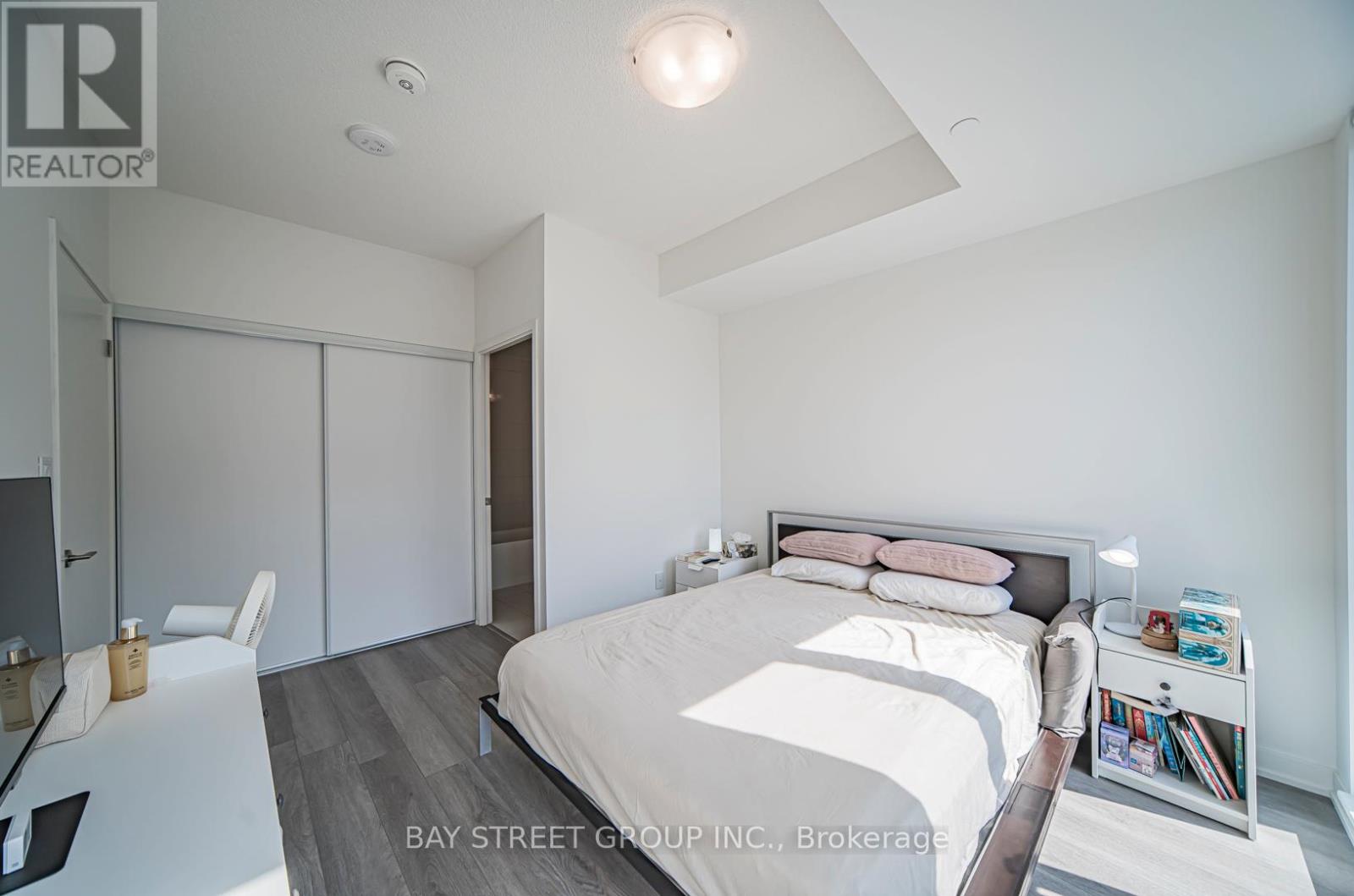 804 - 292 Verdale Crossing, Markham, Ontario L6G 1B3 - Photo 4 - N12634072