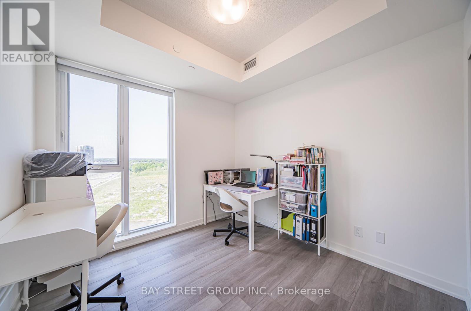 804 - 292 Verdale Crossing, Markham, Ontario L6G 1B3 - Photo 6 - N12634072