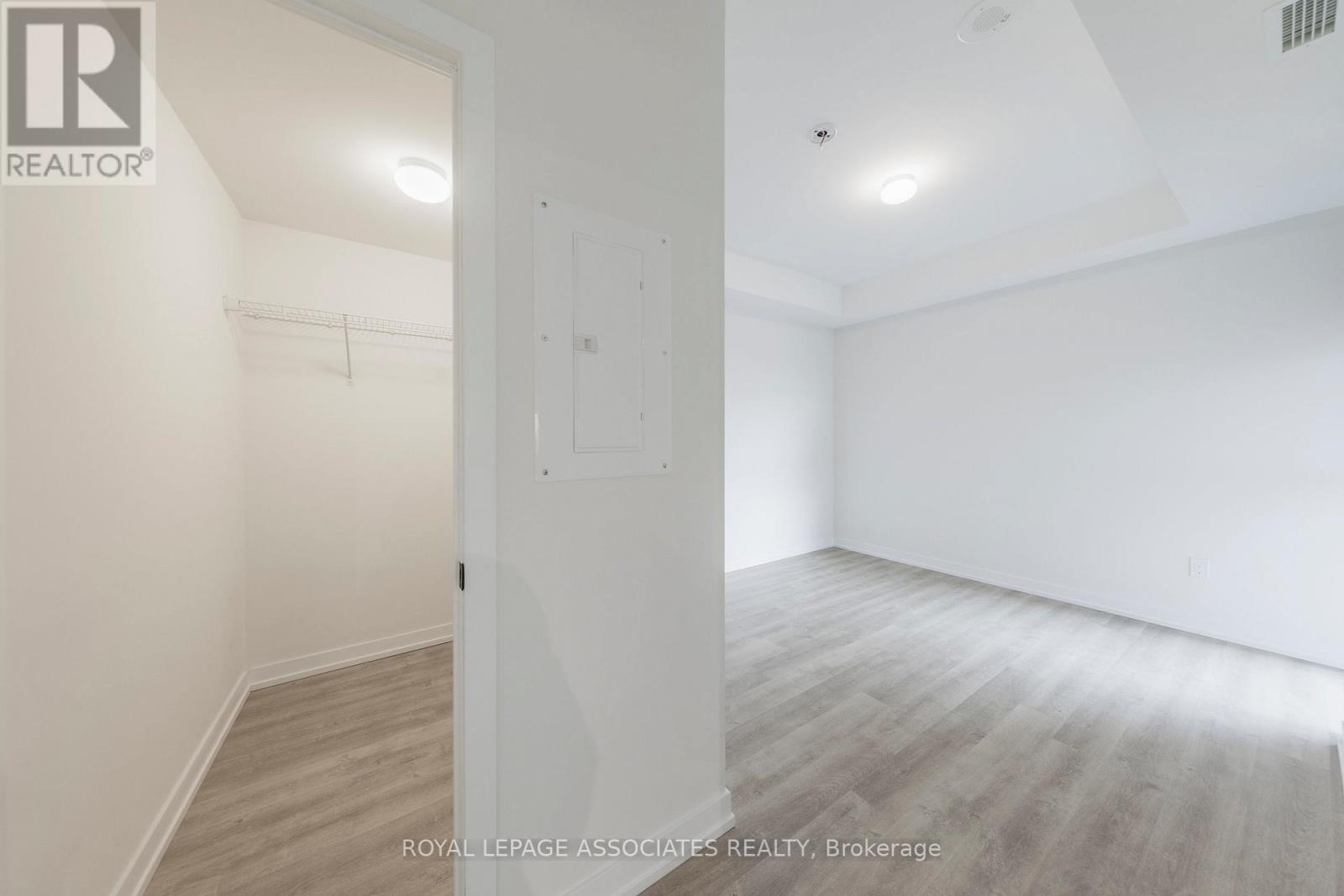 314 - 2300 St Clair Avenue, Toronto (Junction Area), Ontario  M6N 1K8 - Photo 19 - W12634018