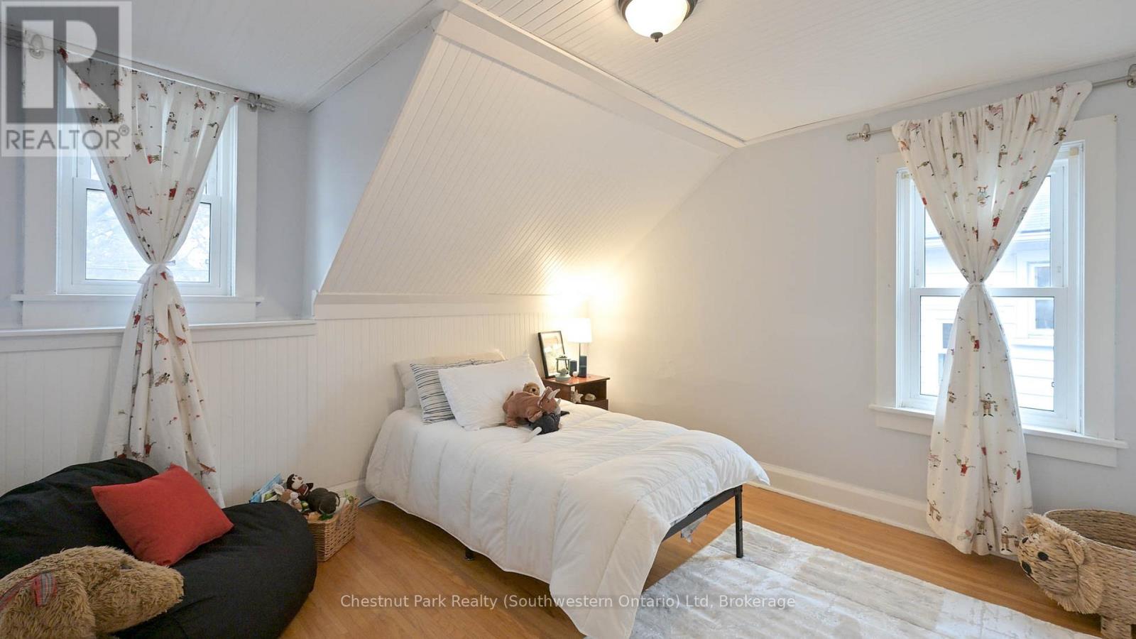 19 Stull Avenue, Guelph, Ontario N1H 1N2 - Photo 23 - X12634106