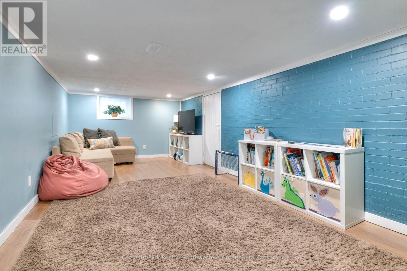 19 Stull Avenue, Guelph, Ontario N1H 1N2 - Photo 31 - X12634106