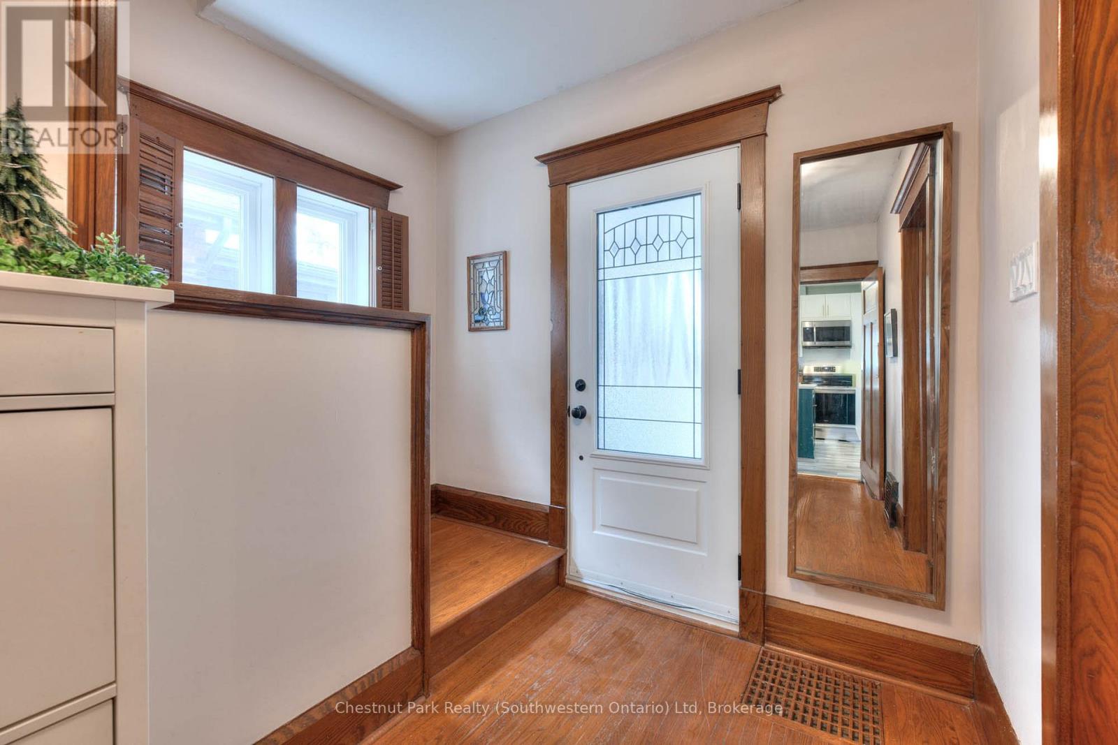 19 Stull Avenue, Guelph, Ontario N1H 1N2 - Photo 8 - X12634106