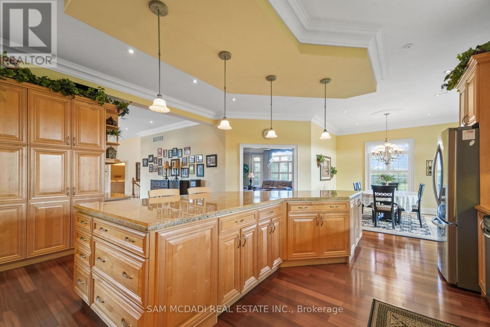 5431 Appleby Line, Burlington, Ontario  L7M 0P3 - Photo 9 - W12634036