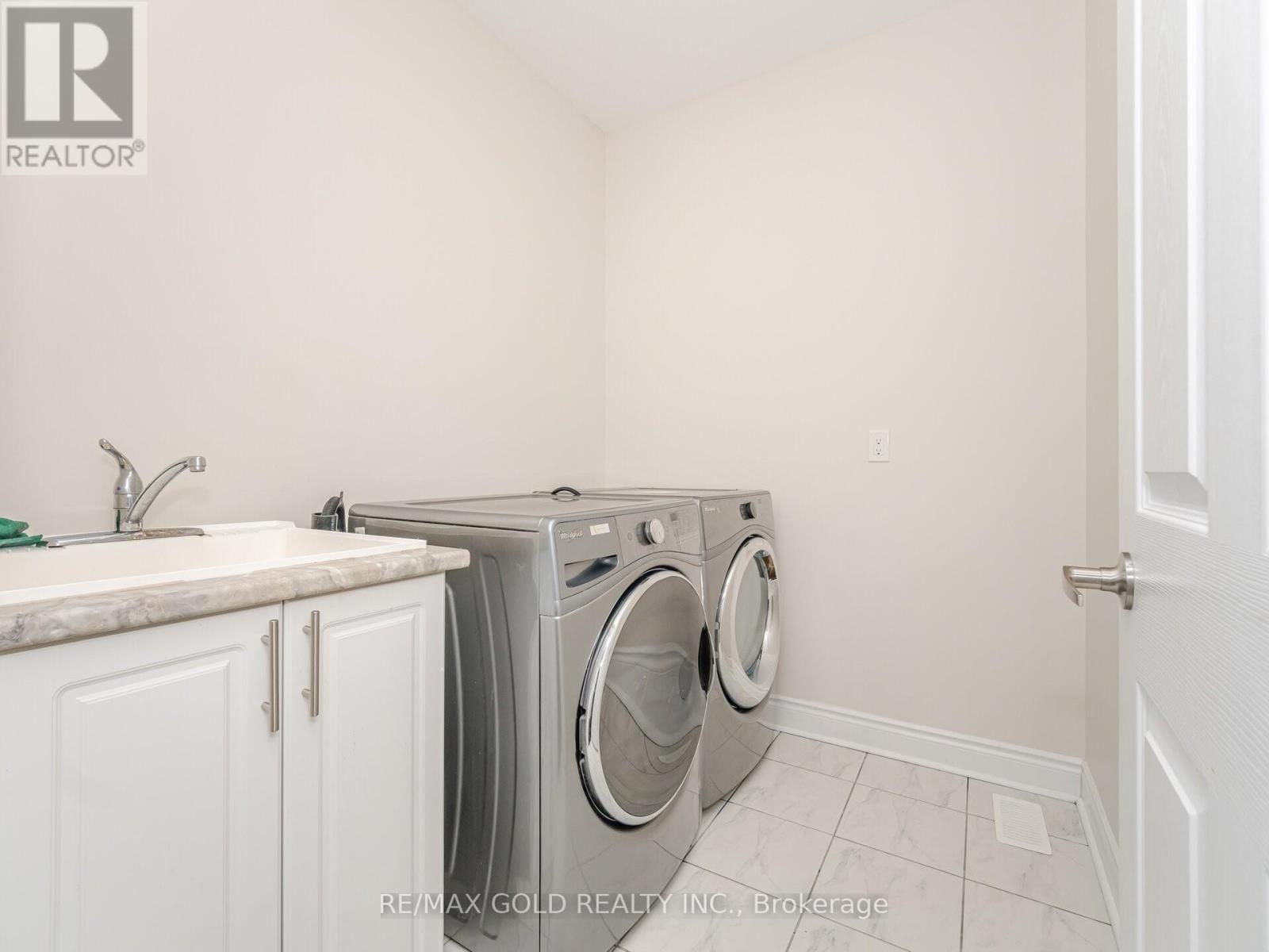 4 Buttonwood Road, Brampton, Ontario  L6P 4J9 - Photo 23 - W12634042