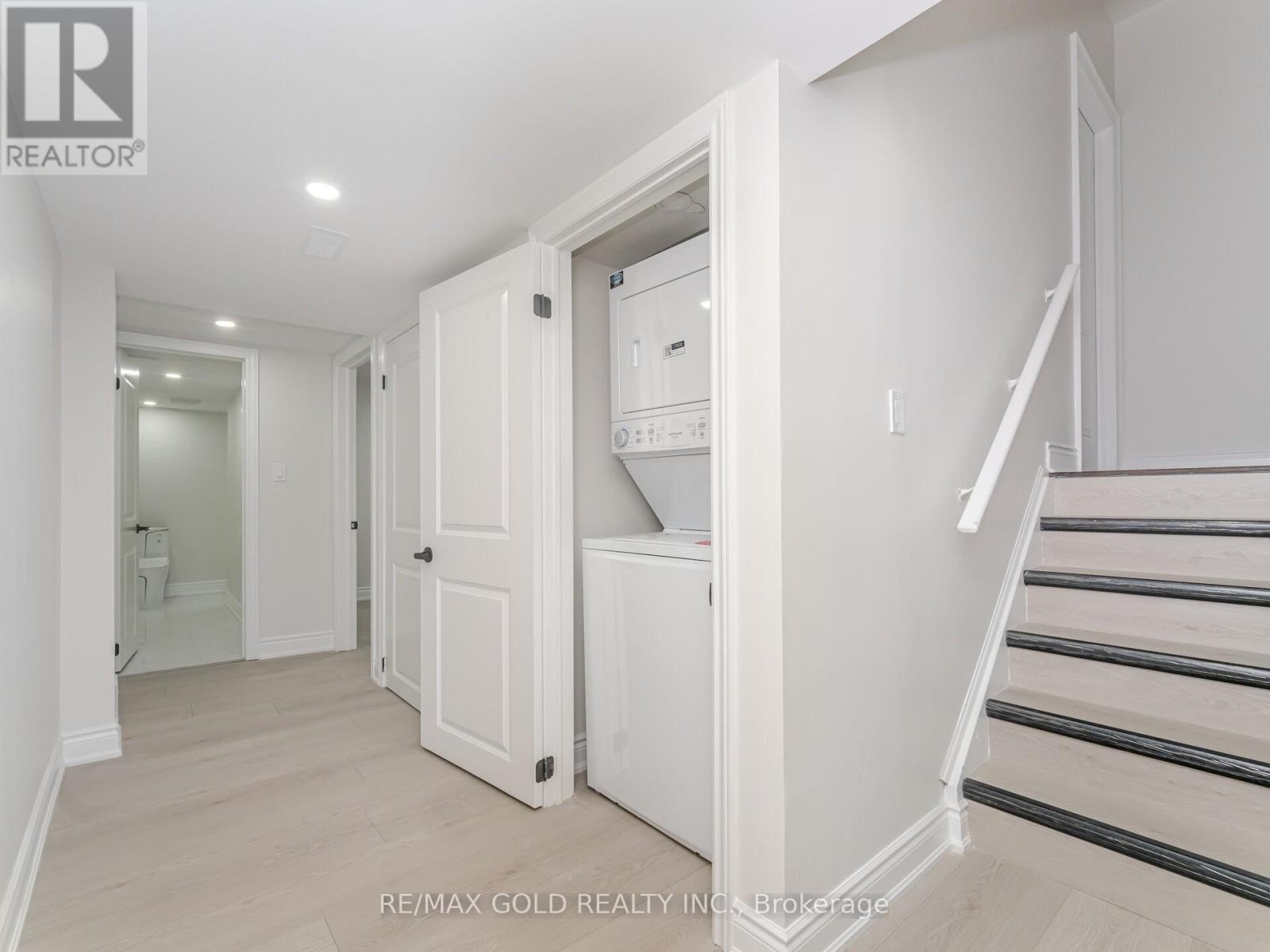 4 Buttonwood Road, Brampton, Ontario  L6P 4J9 - Photo 29 - W12634042