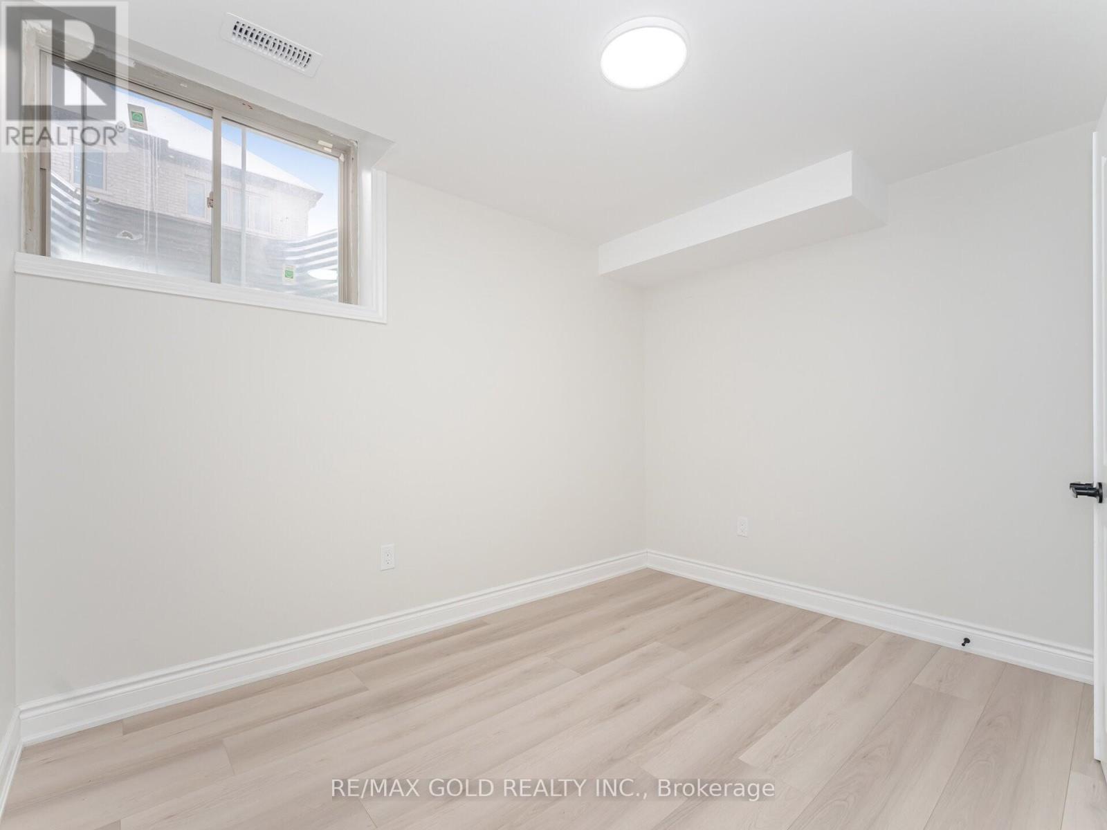 4 Buttonwood Road, Brampton, Ontario  L6P 4J9 - Photo 33 - W12634042