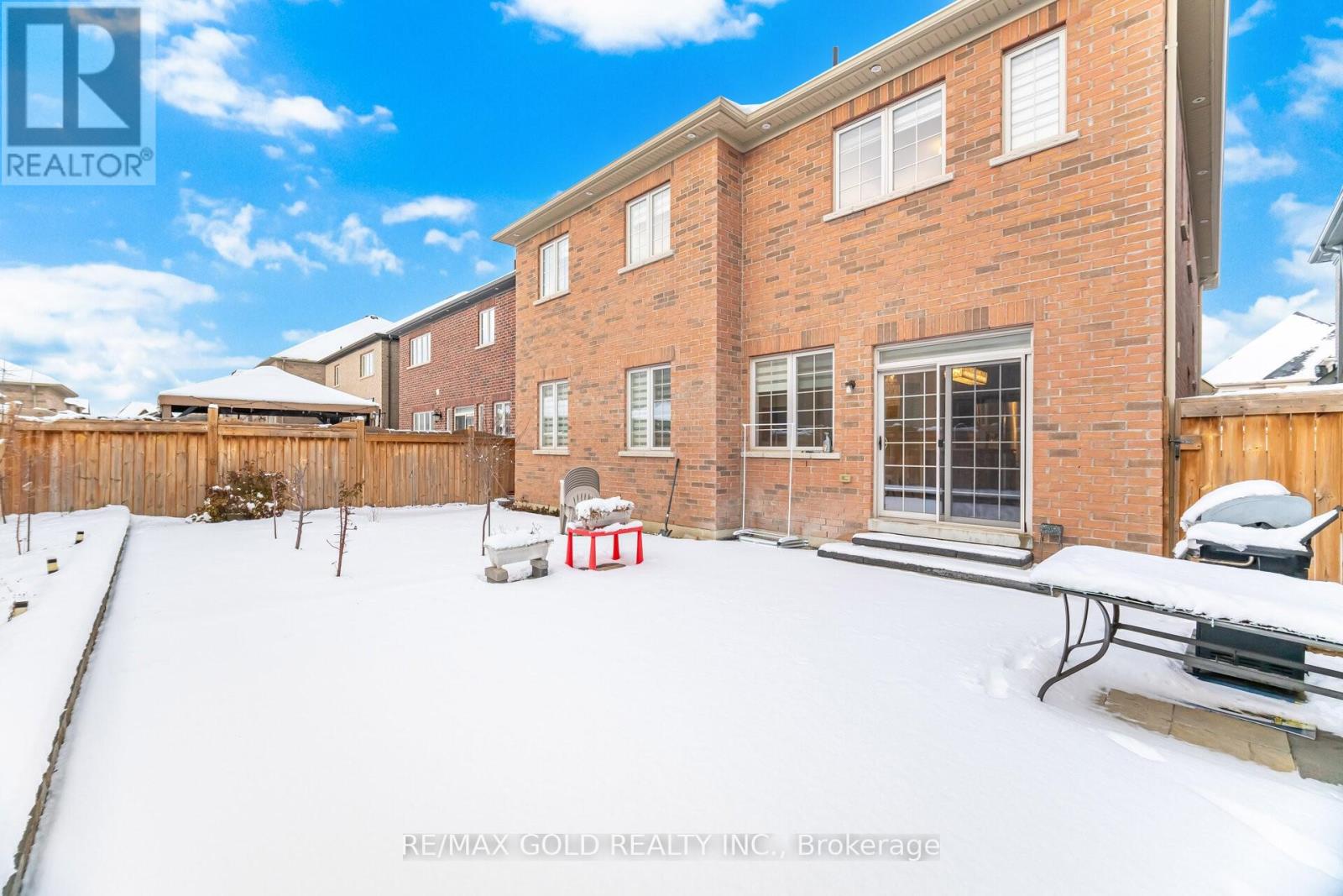 4 Buttonwood Road, Brampton, Ontario  L6P 4J9 - Photo 36 - W12634042