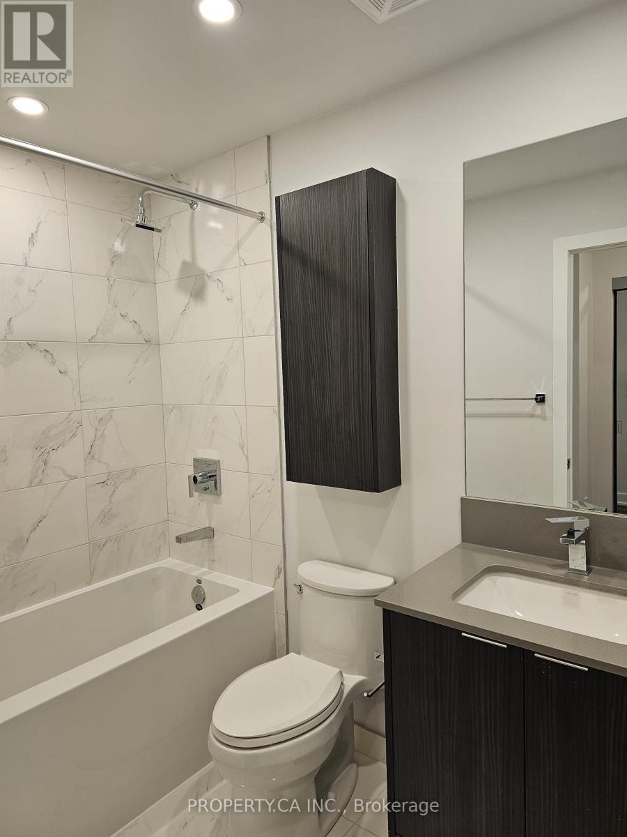 1204 - 430 Square One Drive E, Mississauga, Ontario  L5B 0R7 - Photo 5 - W12634046