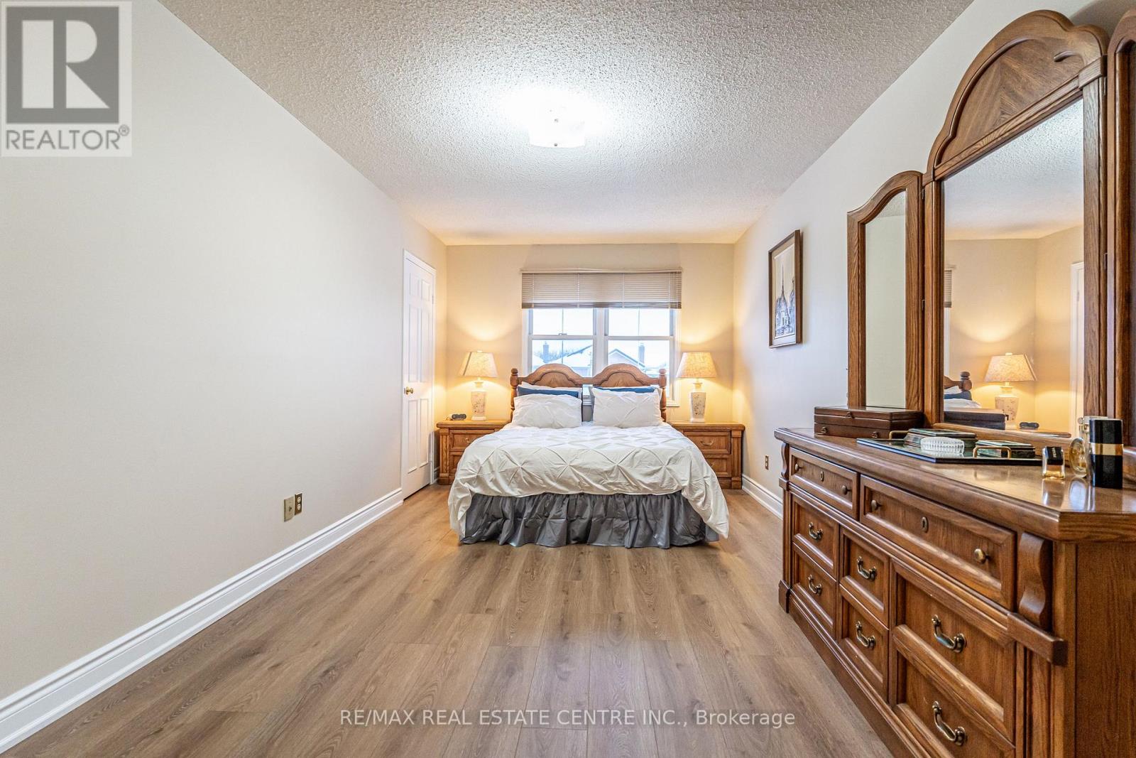 40 Cranmore Court, Brampton, Ontario  L6Z 2Z8 - Photo 23 - W12634054