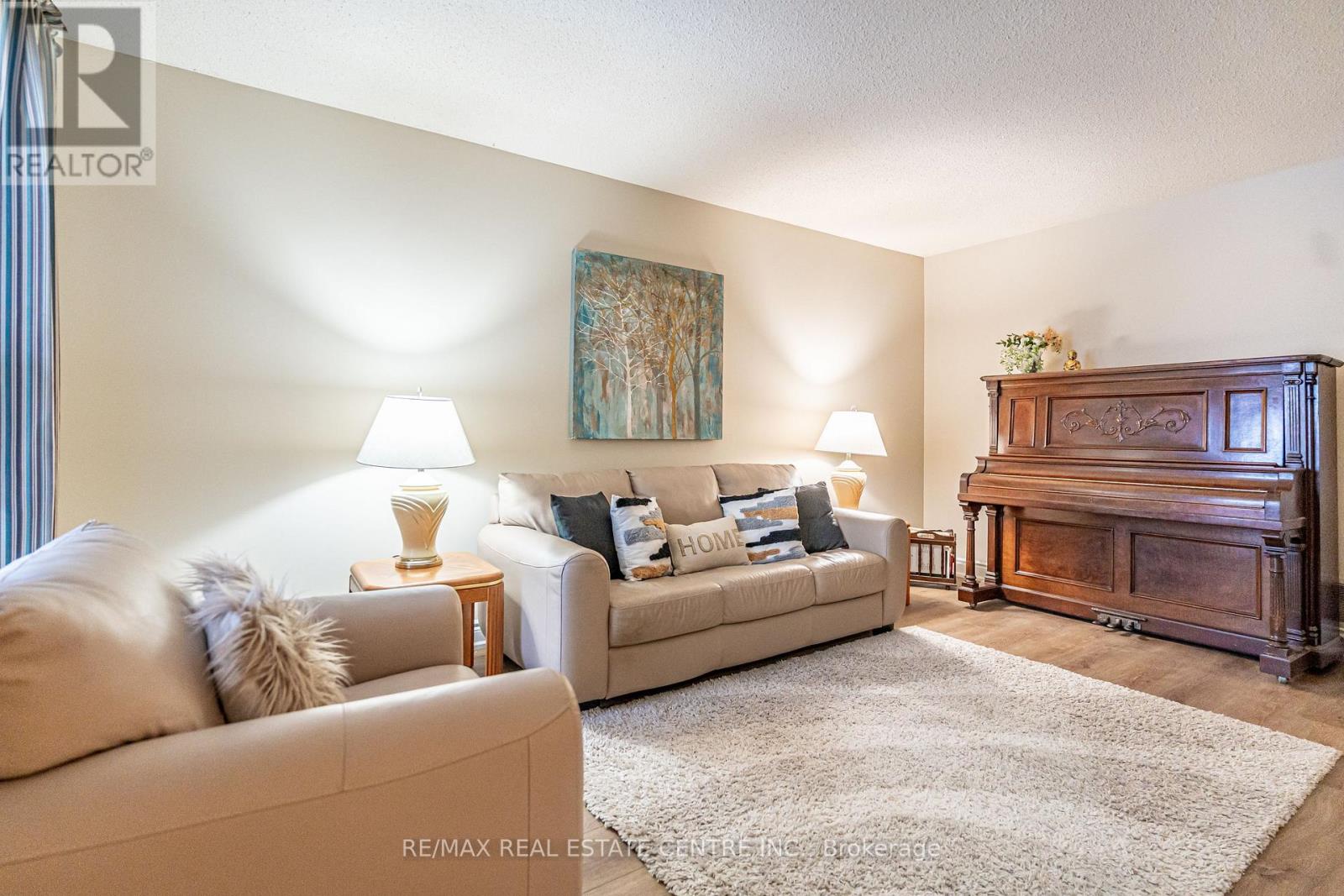 40 Cranmore Court, Brampton, Ontario  L6Z 2Z8 - Photo 7 - W12634054