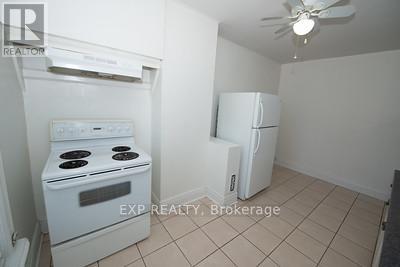 #2 - 56 John Street, Brampton, Ontario  L6W 1Z3 - Photo 18 - W12634064