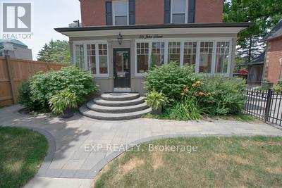 #2 - 56 John Street, Brampton, Ontario  L6W 1Z3 - Photo 2 - W12634064