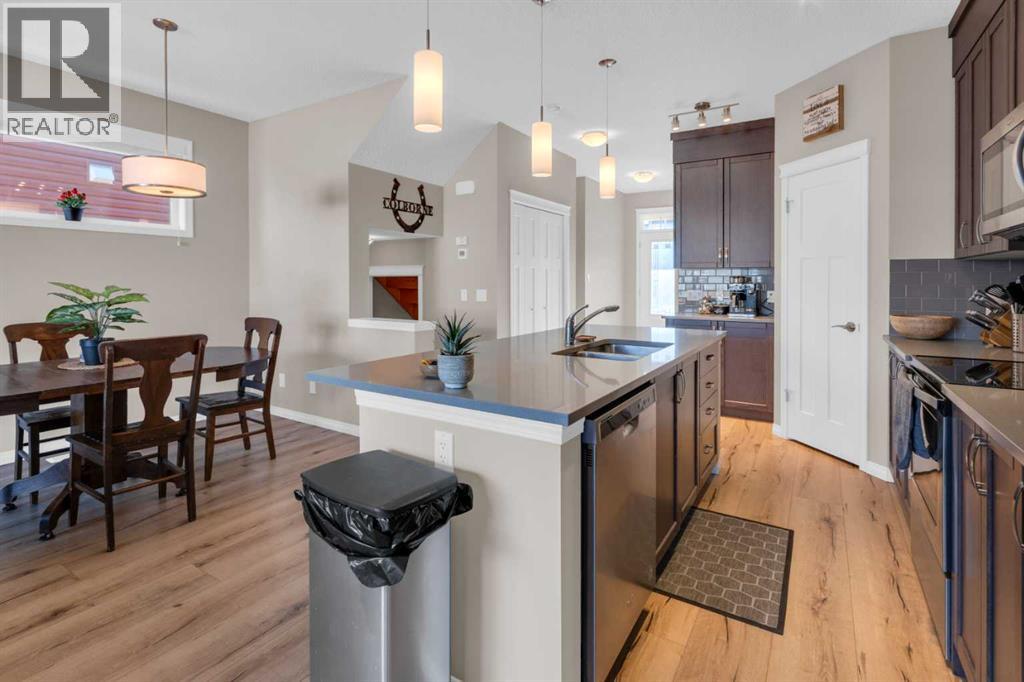 84 Fireside Crescent, Cochrane, Alberta  T4C 2L5 - Photo 9 - A2265612