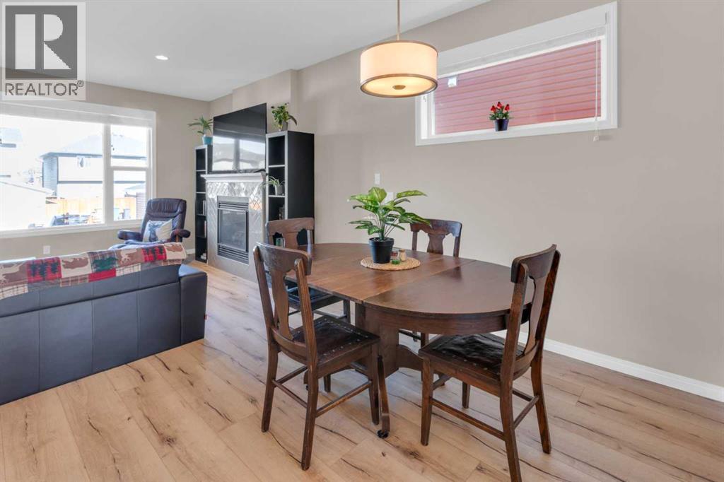 84 Fireside Crescent, Cochrane, Alberta  T4C 2L5 - Photo 11 - A2265612