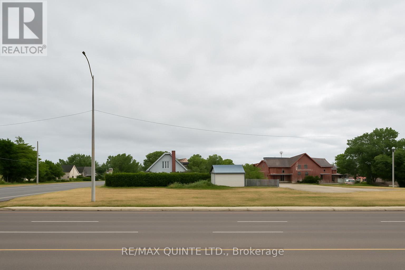 Unit B - 506 Dundas Street W, Belleville, Ontario  K8P 1B7 - Photo 3 - X12634090