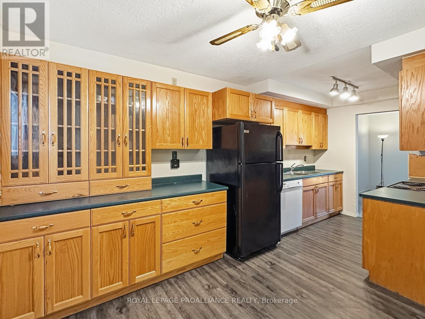 7 - 7 Tiffany Place, Quinte West, Ontario  K8V 6A3 - Photo 7 - X12634182