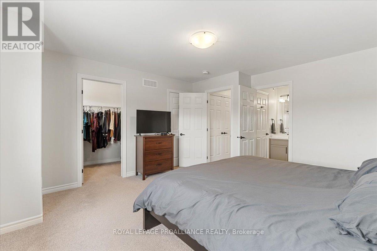 18 Miramichi Street, Belleville, Ontario  K8N 0T3 - Photo 21 - X12634196