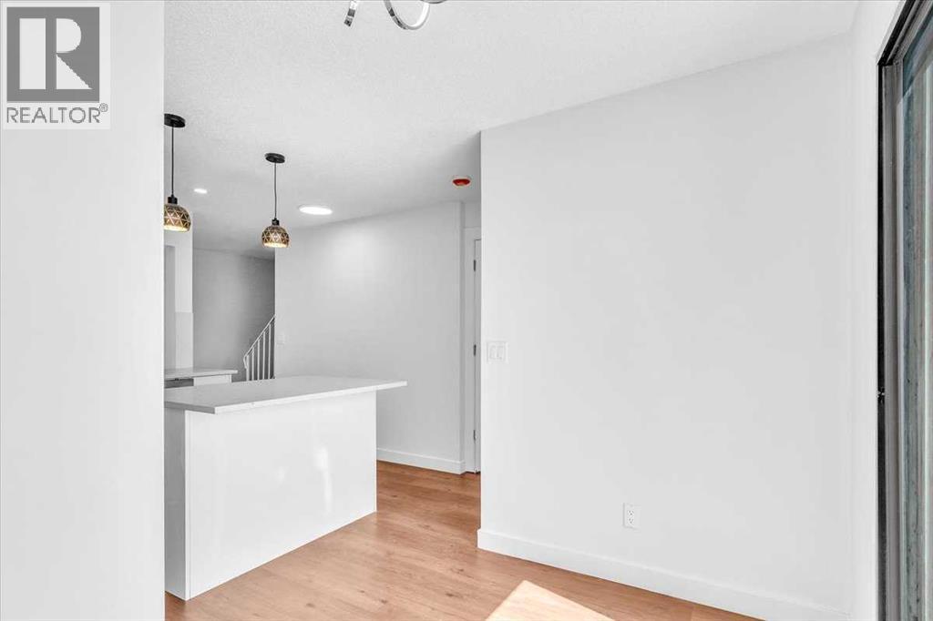 99 Shawmeadows Close Sw, Calgary, Alberta  T2Y 1A6 - Photo 15 - A2266322