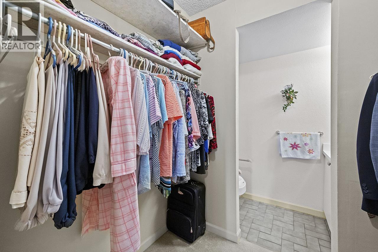 404 3737 Bartlett Court, Burnaby, British Columbia  V3J 7E3 - Photo 11 - R3045595