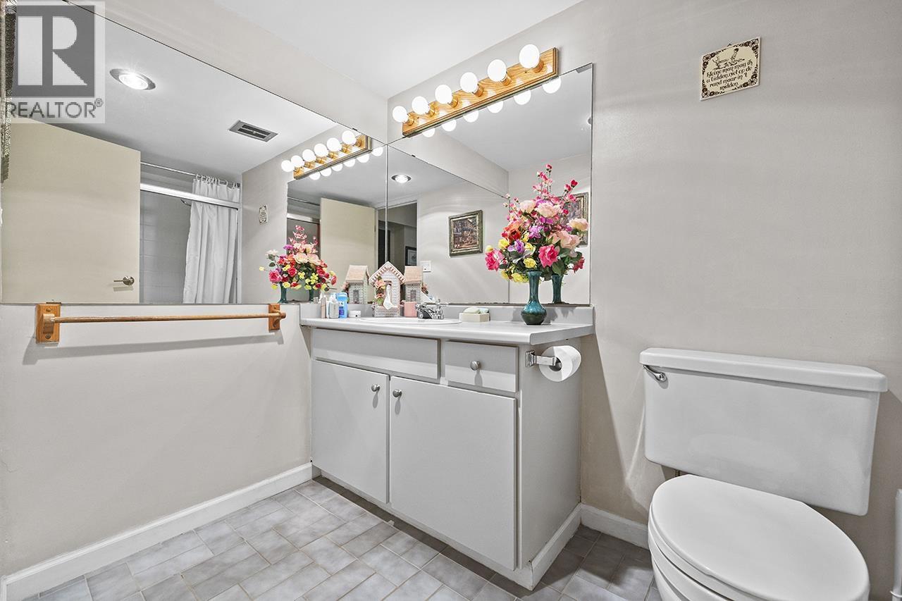 404 3737 Bartlett Court, Burnaby, British Columbia  V3J 7E3 - Photo 9 - R3045595