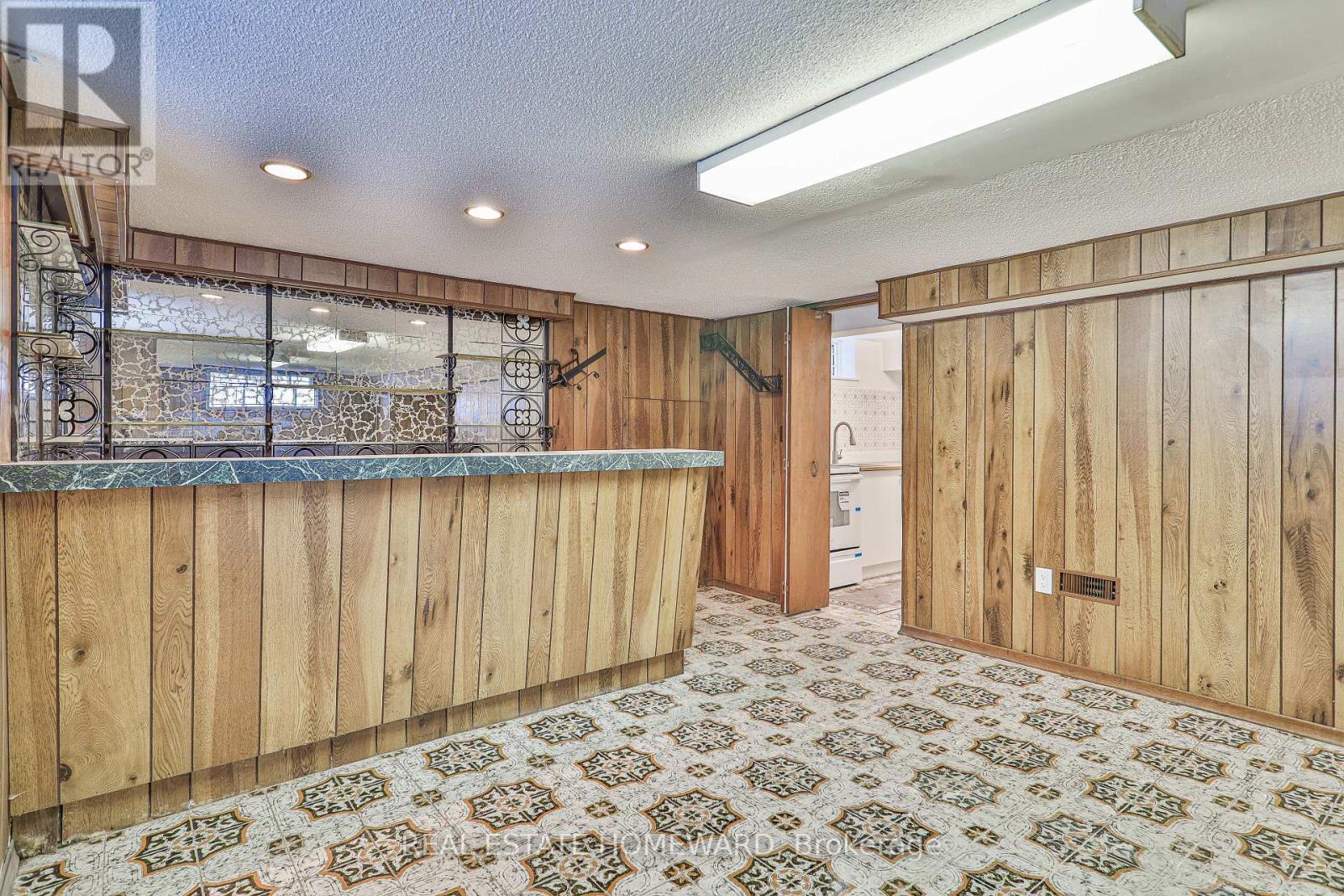 Lower - 104 Crestwood Road, Vaughan (Crestwood-Springfarm-Yorkhill), Ontario  L4J 1A6 - Photo 9 - N12630166