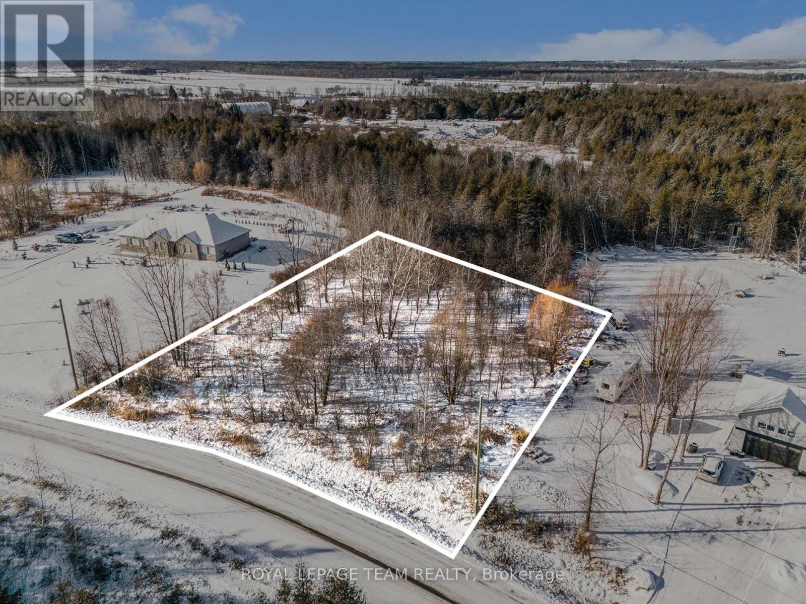 1623 LONEY CRESCENT, Ottawa, Ontario