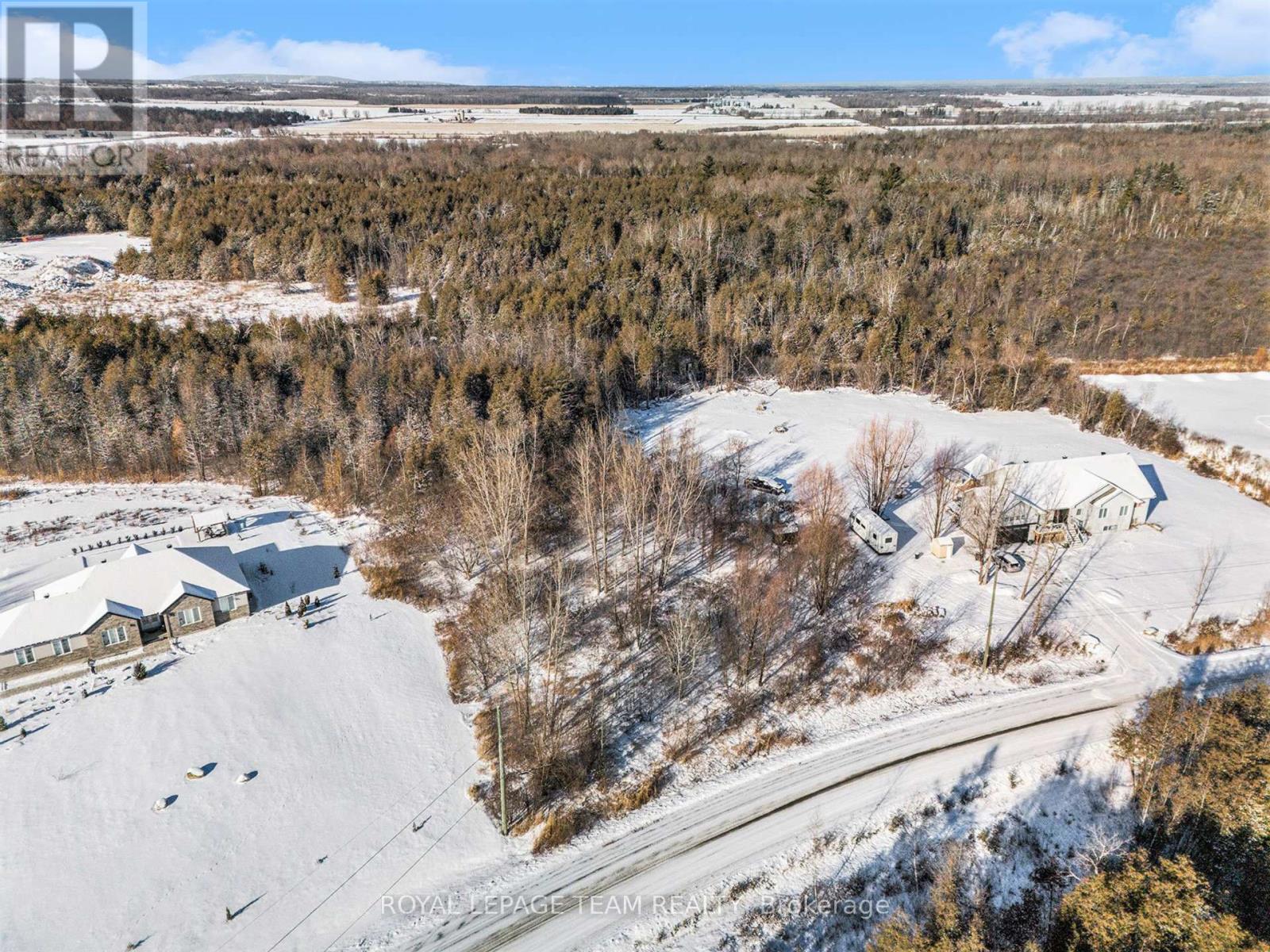 1623 Loney Crescent, Ottawa, Ontario K0A 2P0 - Photo 6 - X12634154