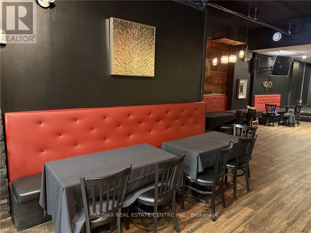 179 King Street W, Kitchener, Ontario  N2G 1A7 - Photo 4 - X12634006