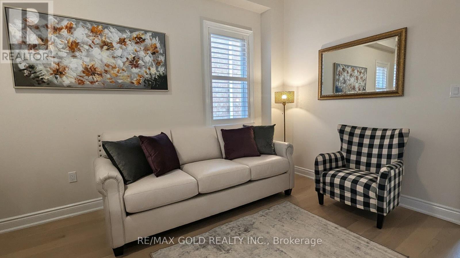 66 Granite Ridge Trail, Hamilton, Ontario  L8B 1Y5 - Photo 6 - X12634062