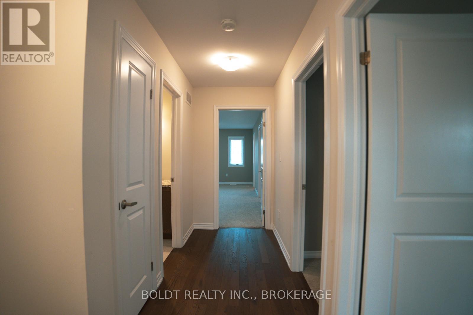 244 Bethune Avenue, Welland, Ontario  L3B 0H6 - Photo 13 - X12634096