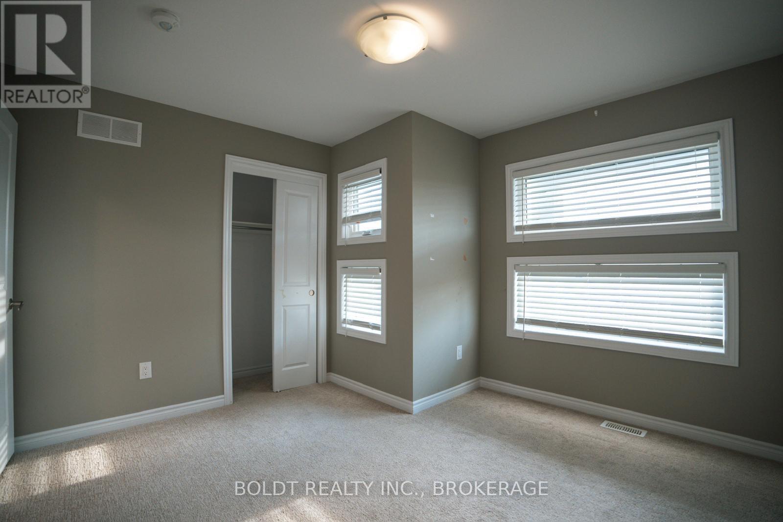 244 Bethune Avenue, Welland, Ontario  L3B 0H6 - Photo 14 - X12634096