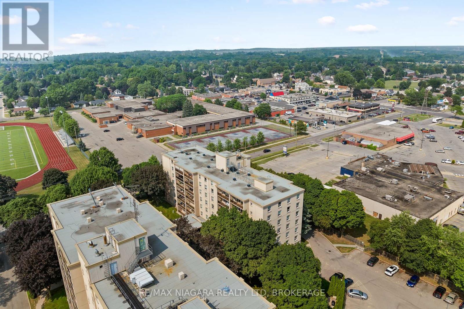 205 - 6390 Huggins Street, Niagara Falls (Stamford), Ontario  L2J 1H1 - Photo 20 - X12634100