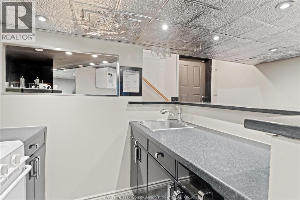 3315 Tecumseh Road East, Windsor, Ontario N8W 1H4 - Photo 12 - 25031664