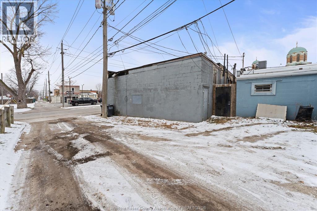 3315 Tecumseh Road East, Windsor, Ontario N8W 1H4 - Photo 40 - 25031664