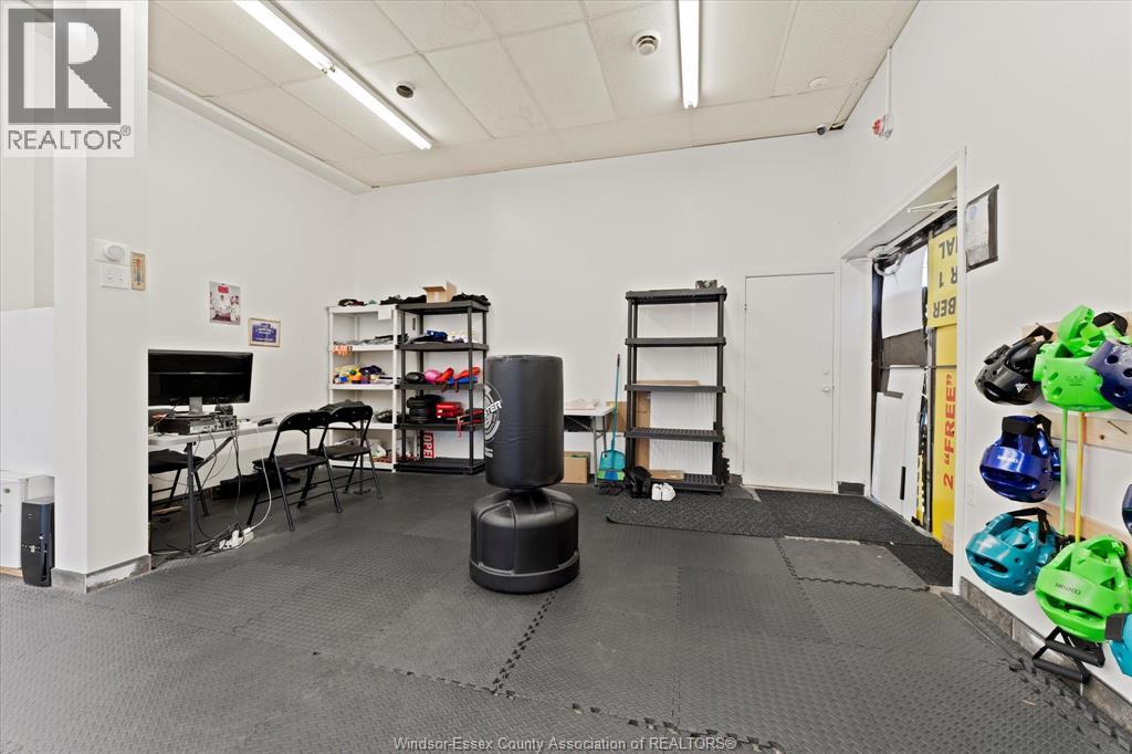 3315 Tecumseh Road East, Windsor, Ontario N8W 1H4 - Photo 8 - 25031663