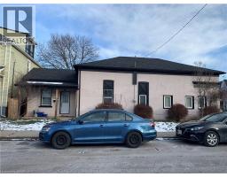 405-2 MACNAB Street N, Hamilton, Ontario