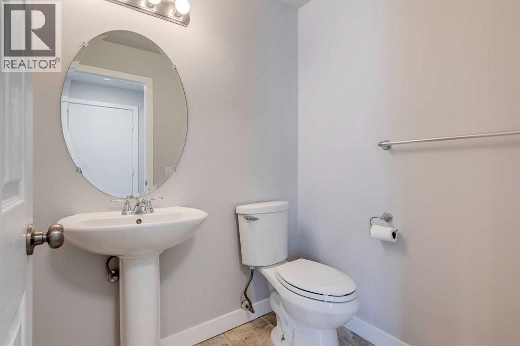 16 Queen Anne Close Se, Calgary, Alberta  T2J 6N6 - Photo 20 - A2273800