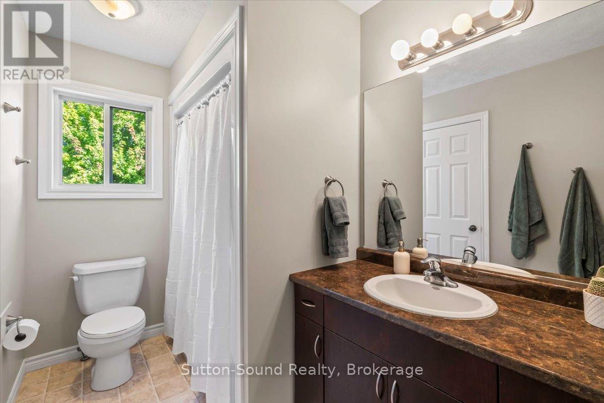 224 2nd Street W, Owen Sound, Ontario  N4K 0A6 - Photo 14 - X12485016