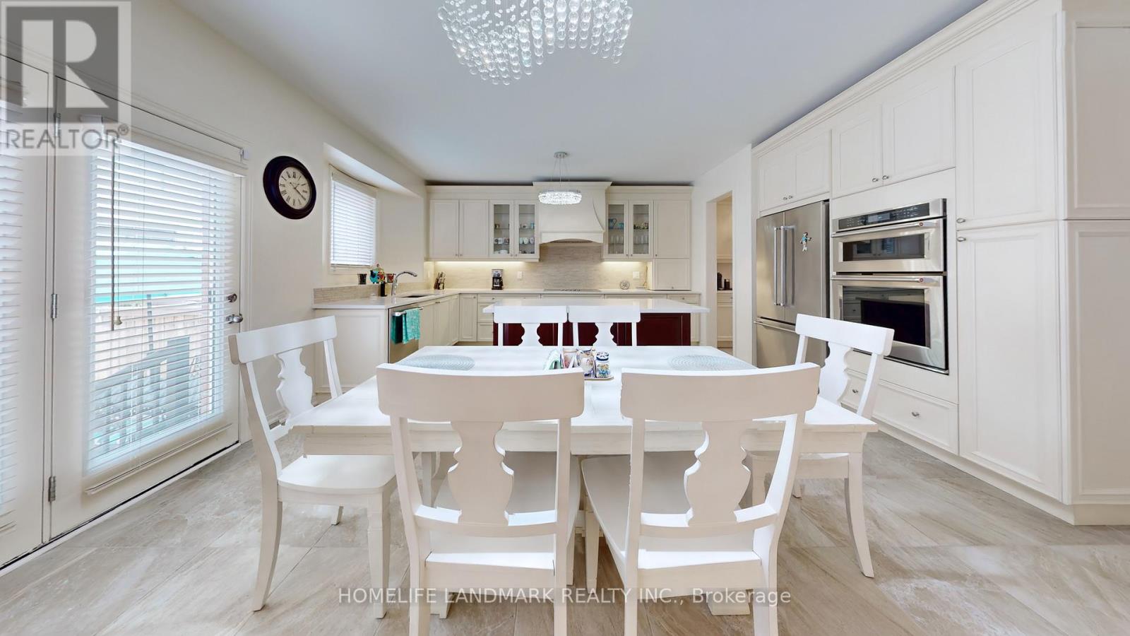 98 Fitzmaurice Drive, Vaughan, Ontario  L6A 4X6 - Photo 18 - N12527634