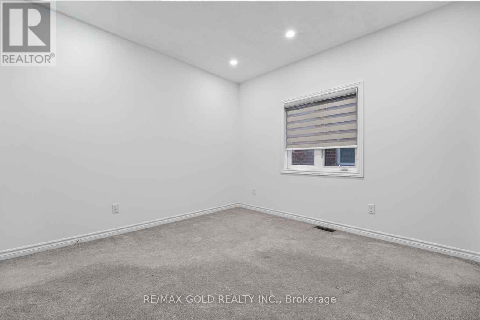 25 Eberly Woods Drive, Caledon, Ontario  L7C 4J2 - Photo 39 - W12617438