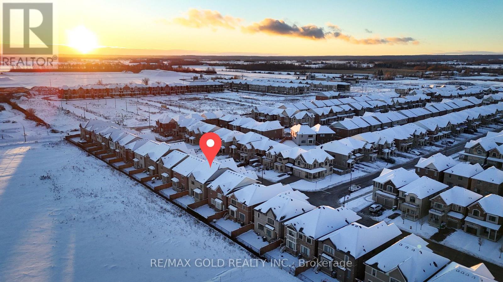 25 Eberly Woods Drive, Caledon, Ontario  L7C 4J2 - Photo 5 - W12617438