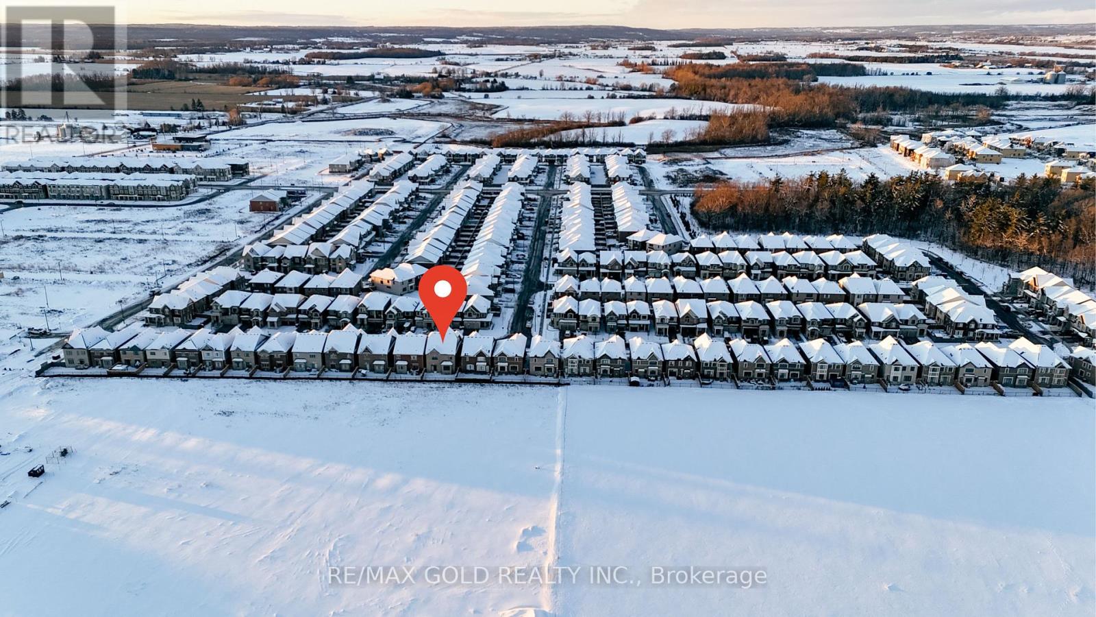 25 Eberly Woods Drive, Caledon, Ontario  L7C 4J2 - Photo 4 - W12617438